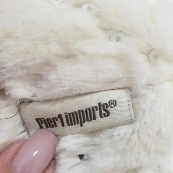 Pier 1 Round Poof Pillow - Picture 4 of 5